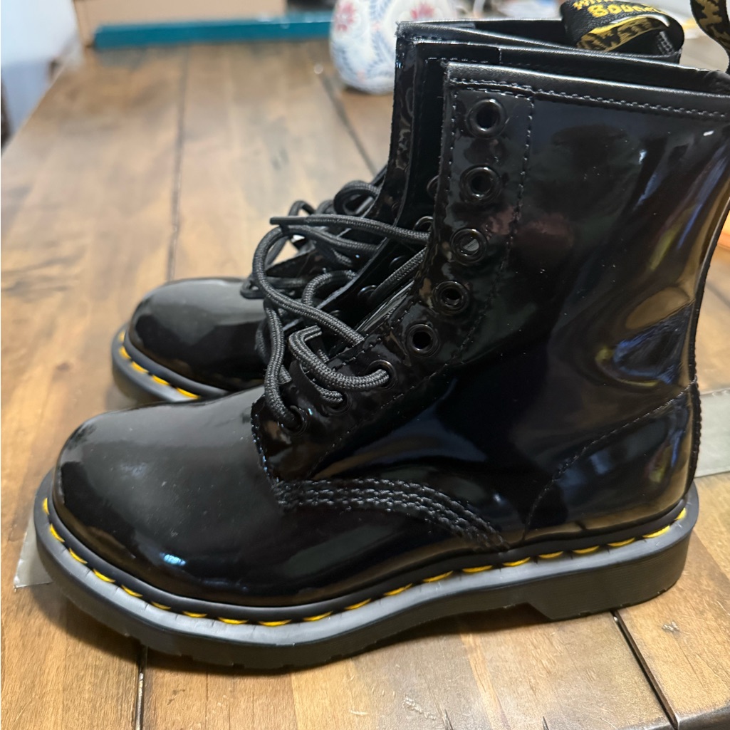 Dr Marteens Black Patent Leather Boots